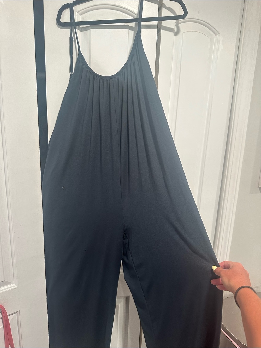 SHEIN Black Wide-Leg Spaghetti Strap Jumpsuit